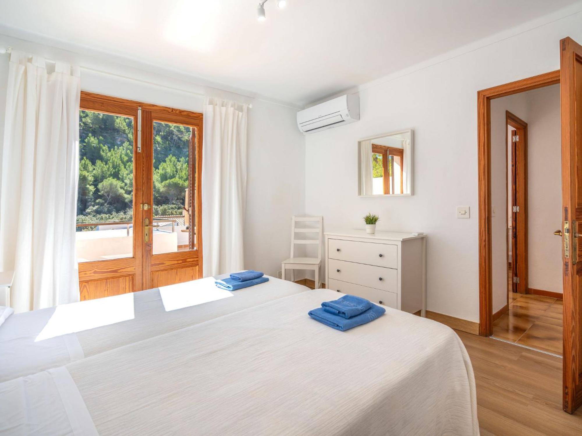 Clara R - Csv176 Apartamento *